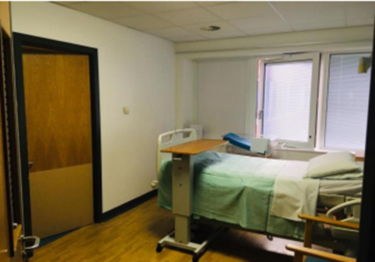 Photo of a room on maternity ward